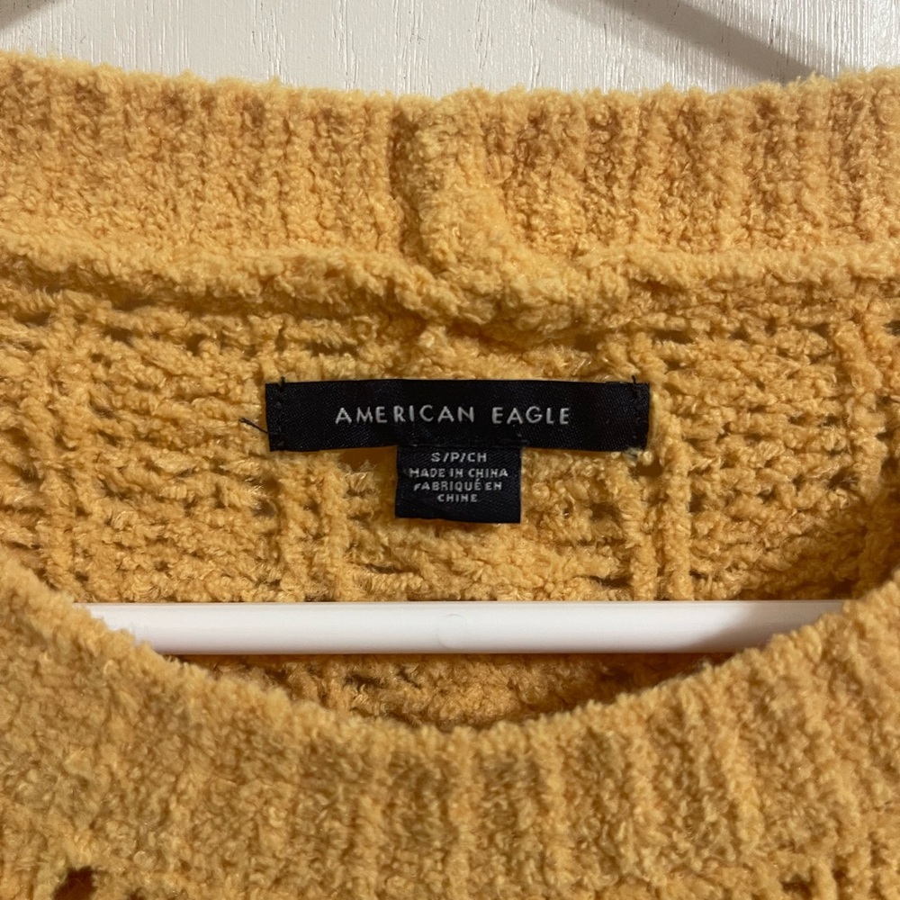 Womens American Eagle Knit Sweater Mustard Yellow Size Small - Picture 2 of 2